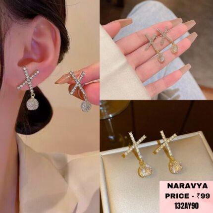 CROSS DIAMOND STUD