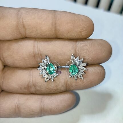 GREEN GLASS AD ZIRCON EARING