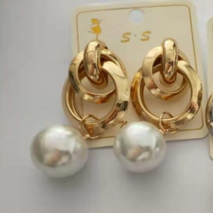 PEARL DROP EARING